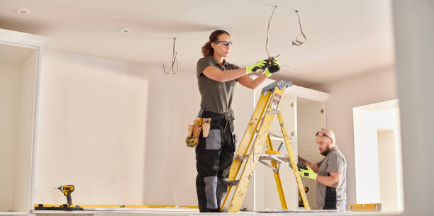 Best Emergency Electrical Repair  in Manchaca, TX